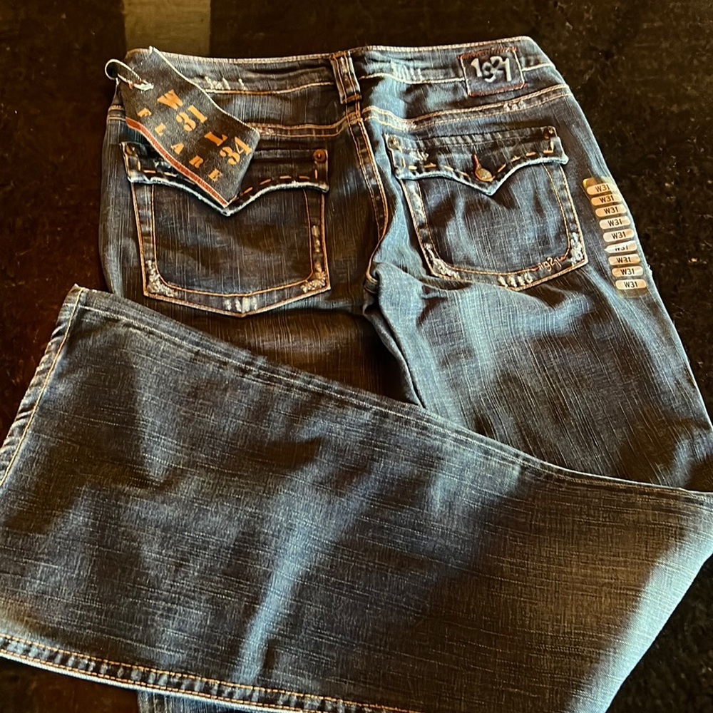 Rare brand new with tags 1921